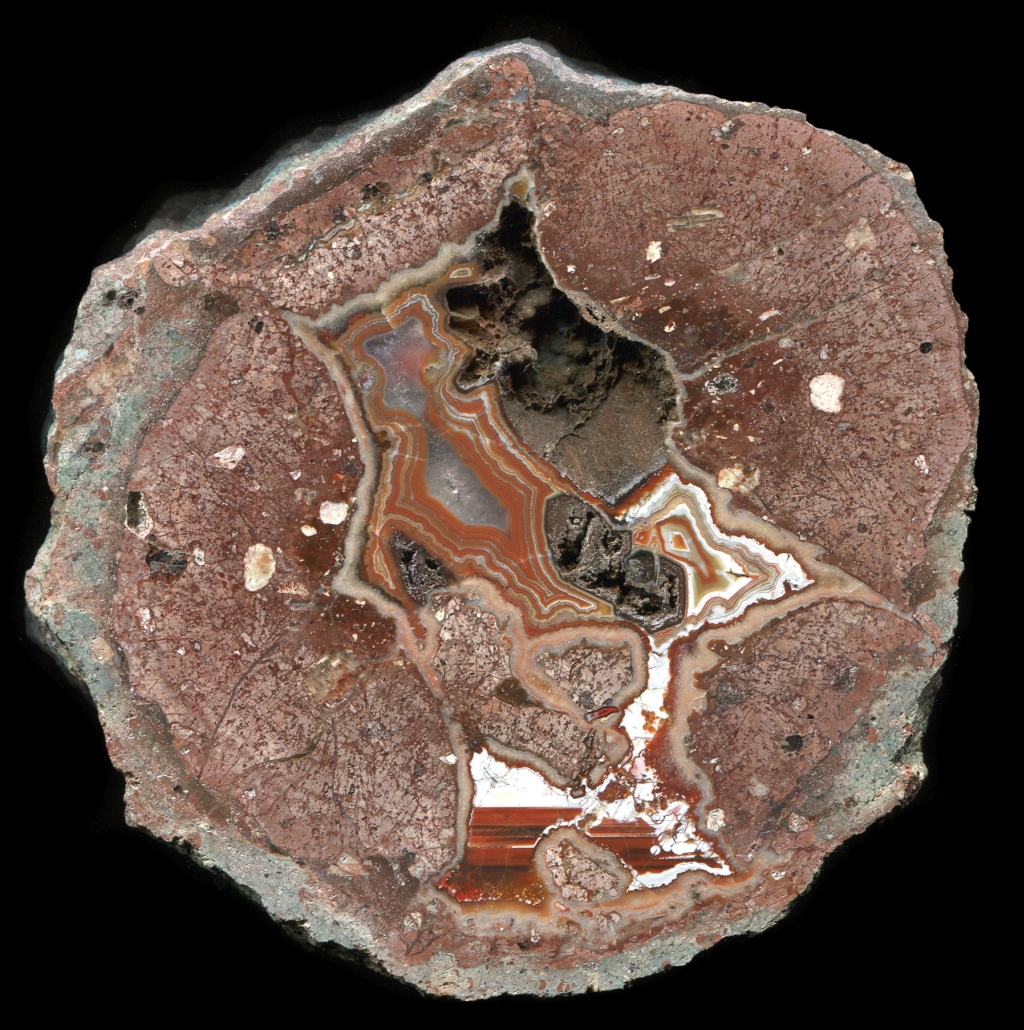 Felsenschlag Thunderegg with Complex Core
